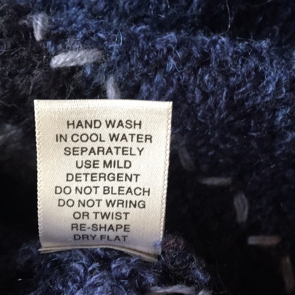 Christoper & Banks sweater, size M - Picture 5 of 5